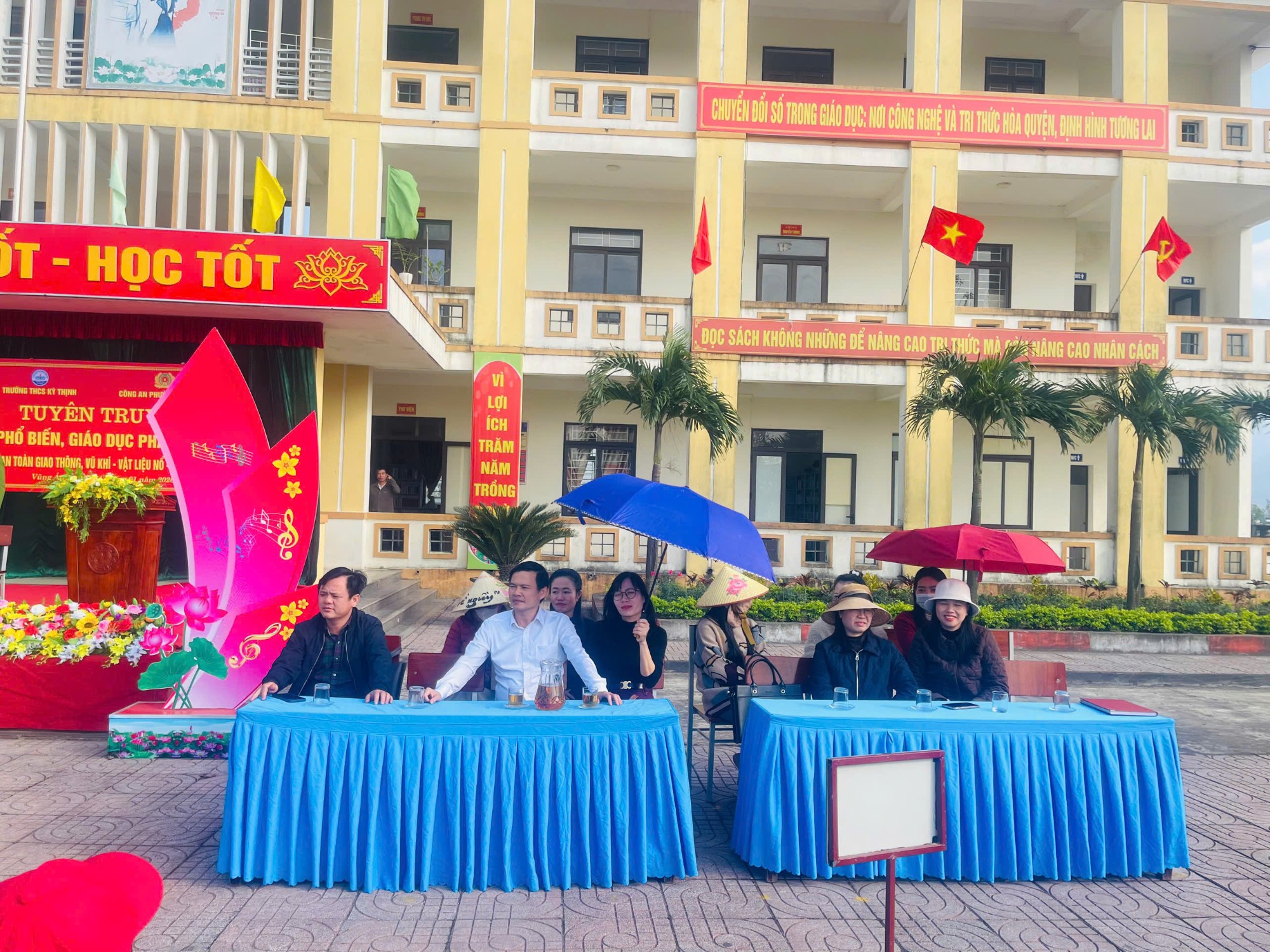 TUYÊN TRUYỀN 1