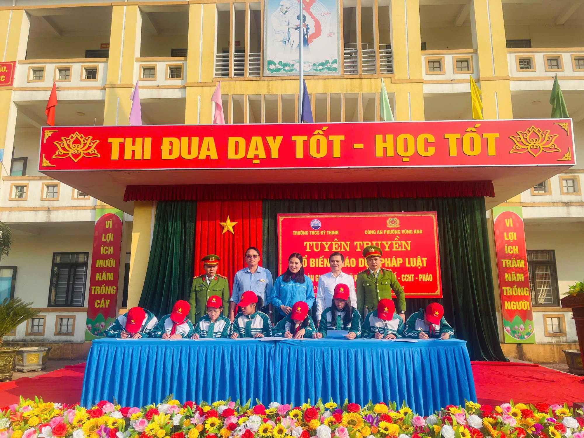 TUYÊN TRUYỀN 16