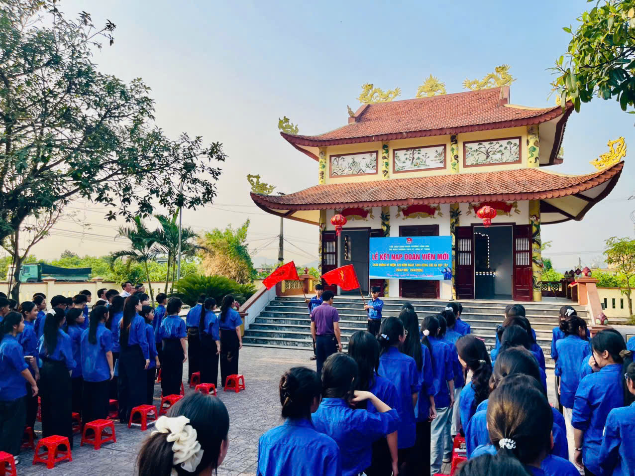 KẾT NẠP ĐOÀN 3